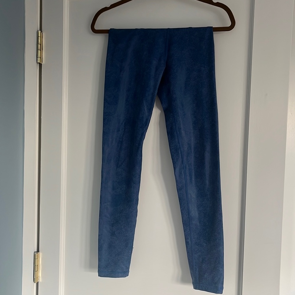 Offline by Aerie waxy leggings
